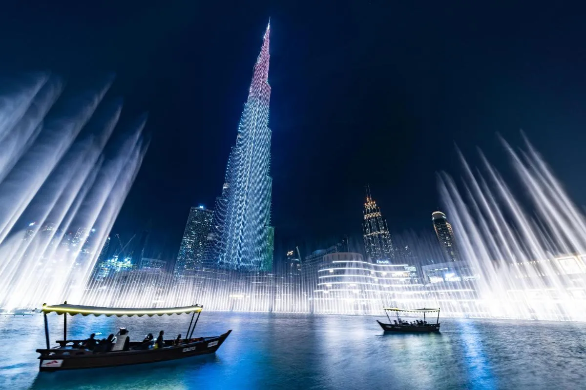 Image 0 of Dubai Fountain Show & Burj Khalifa Lake Boat Ride
