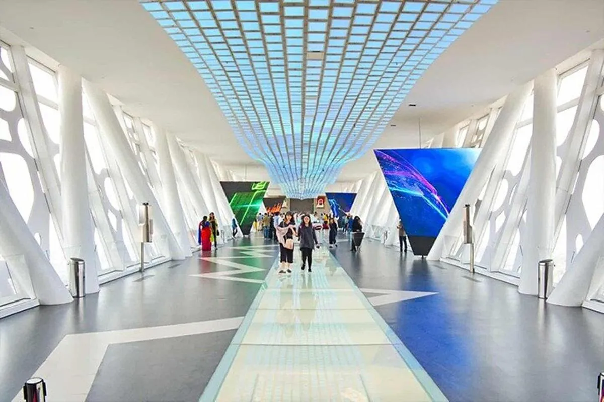 Image 3 of Dubai Frame Tickets + Dubai Aquarium & Underwater Zoo Tickets