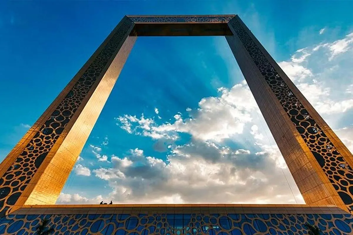 Image 6 of Dubai Frame Tickets + Dubai Aquarium & Underwater Zoo Tickets