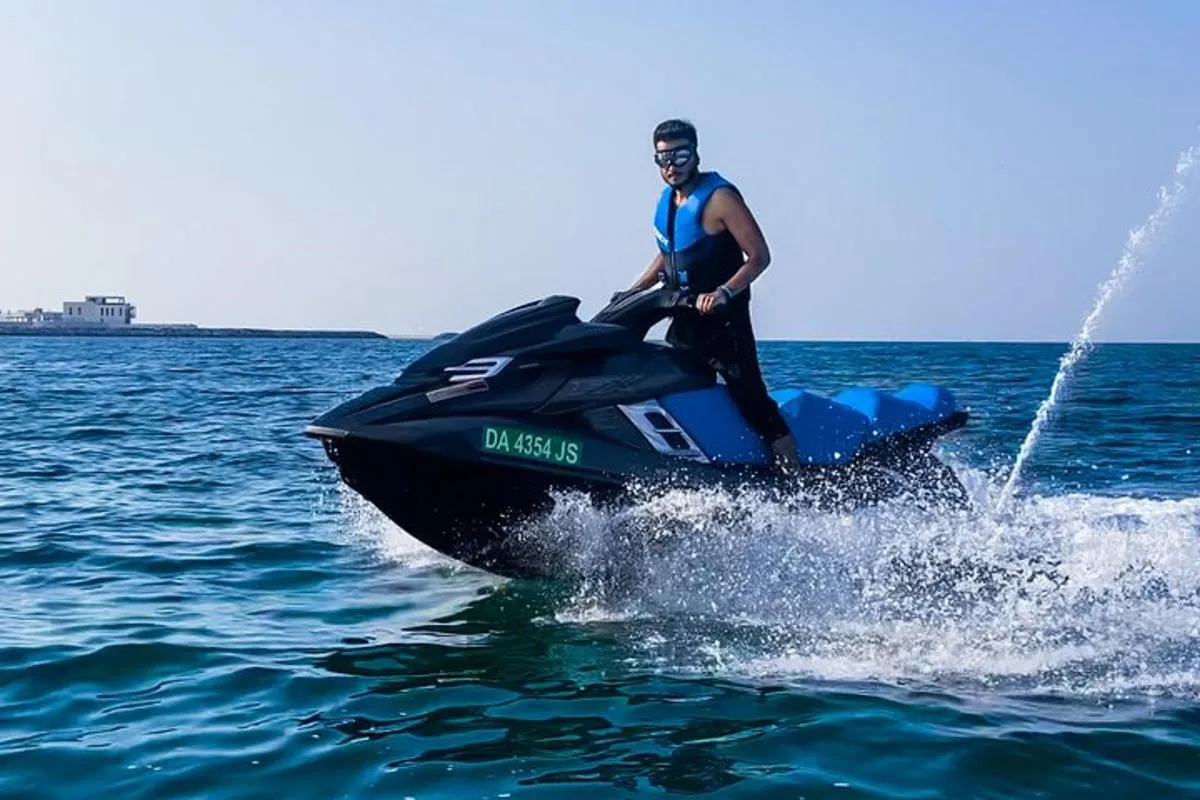 Image 5 of Dubai : Jet Ski Ride to Burj Khalifa & Burj Al Arab with Juice