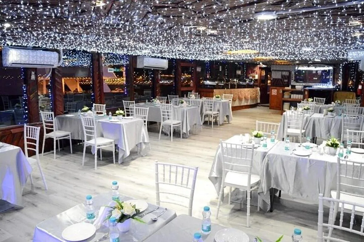 Image 4 of Dubai: Marina Dhow Cruise Dinner tour including pick on drop