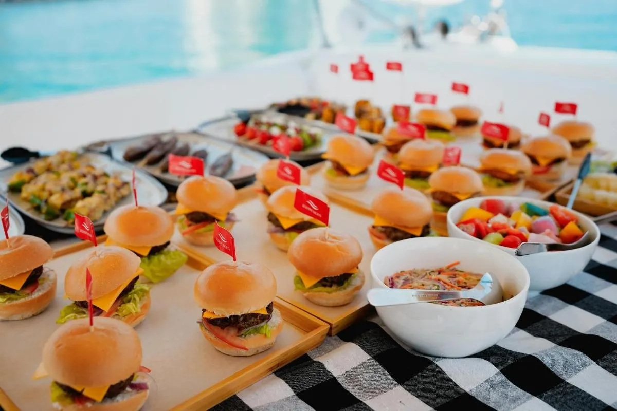 Image 5 of Dubai Marina Luxury Cruise with Lunch or Dinner
