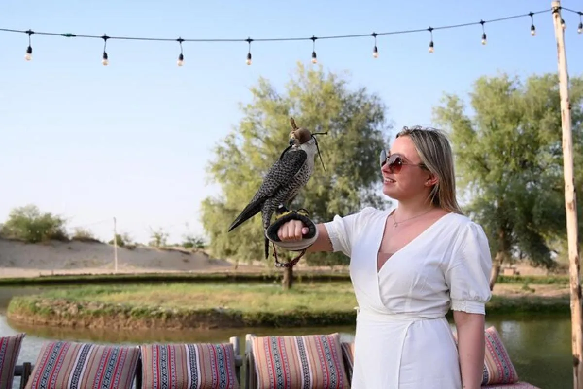 Image 2 of Dubai: Morning Safari by Vintage G Class & Al Marmoom Experience