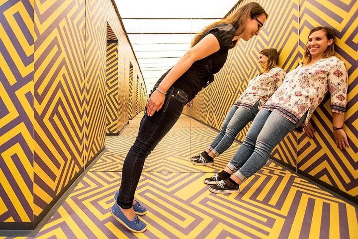 Image 4 of Dubai Museum of Illusions Ticket