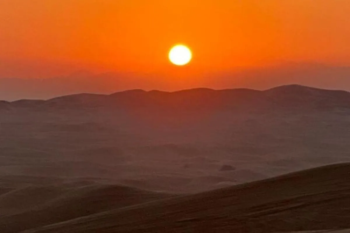 Image 3 of Dubai: Unique SUNRISE 4WD Red Dunes Safari