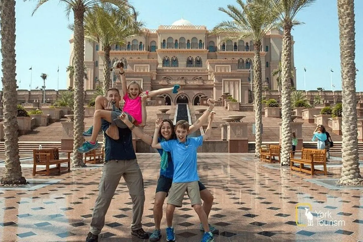 Image 4 of Exclusive Full-Day Abu Dhabi City Tour with Sheikh Zayed Mosque