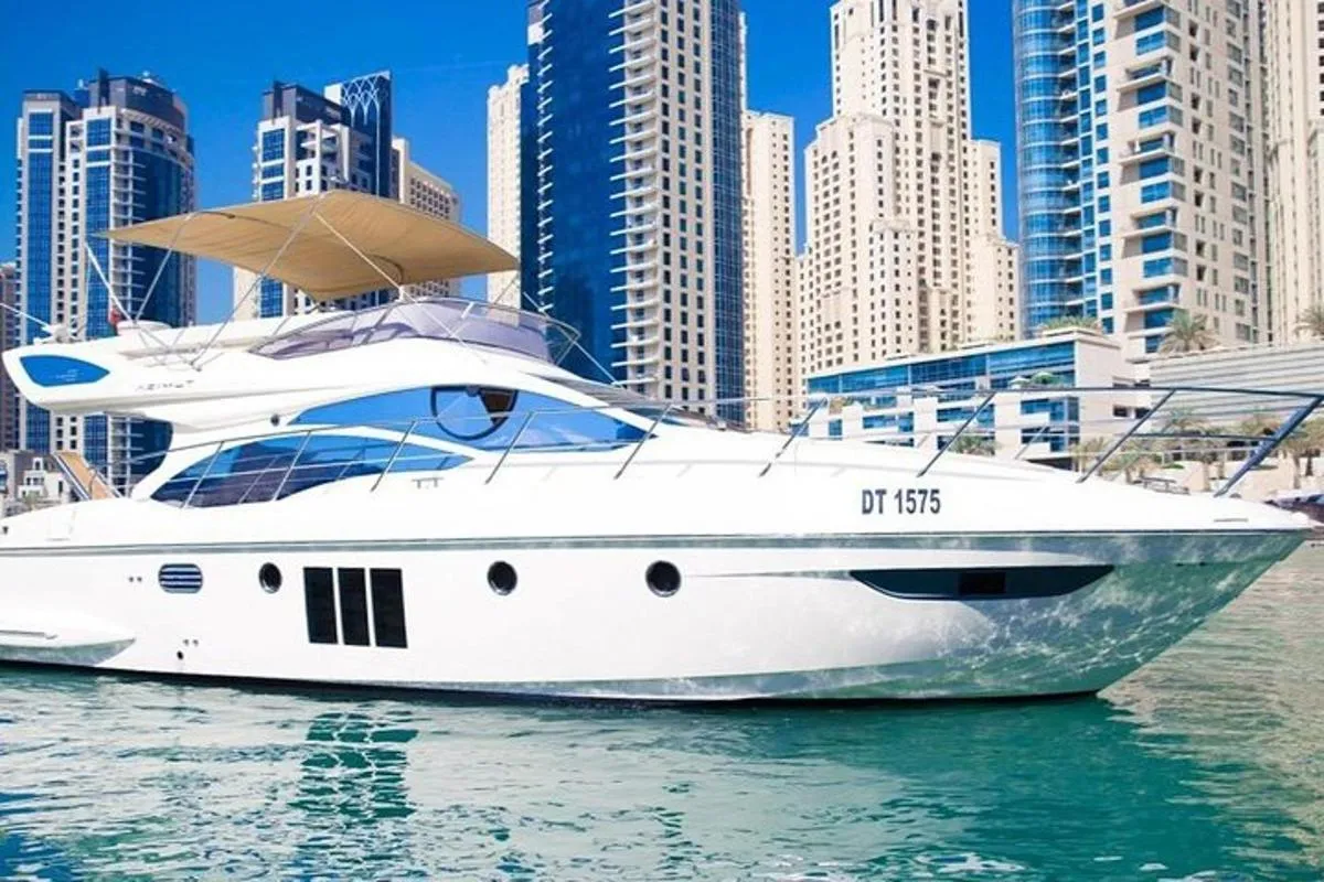 Image 5 of Exclusive Luxury Yacht Ride