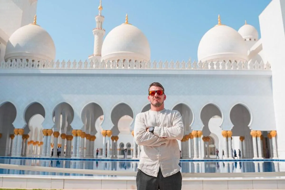 Image 6 of From Abu Dhabi: Sheikh Zayed Mosque, Royal Palace & Etihad Tower