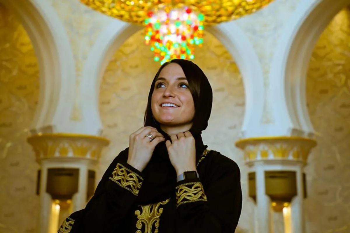 Image 5 of From Dubai: Abu Dhabi City Sightseeing And Sheikh Zayed Mosque
