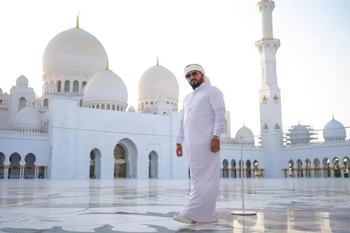 Image 2 of From Dubai: Abu Dhabi Sheikh Zayed Grand Mosque Guided Tour
