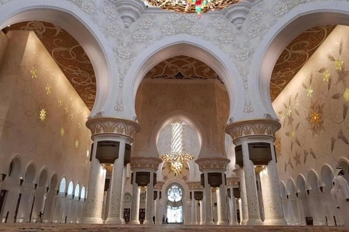 Image 0 of Full-Day Abu Dhabi City Tour from Dubai Including Lunch