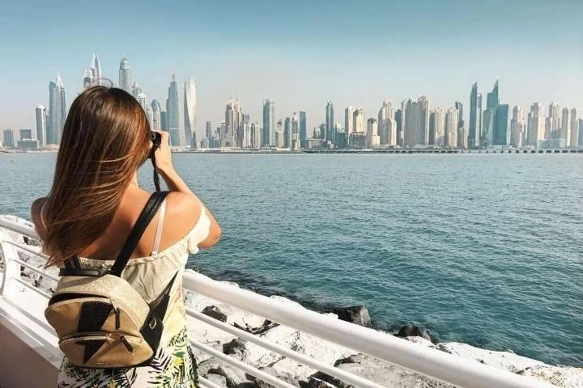 Image 5 of Full Day Dubai City Tour: Burj Khalifa & Underwater Zoo Ticket