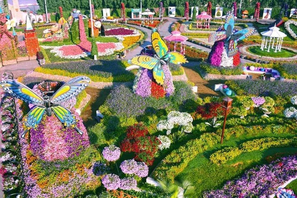 Image 2 of Global Village & Dubai Miracle Garden with Transfers
