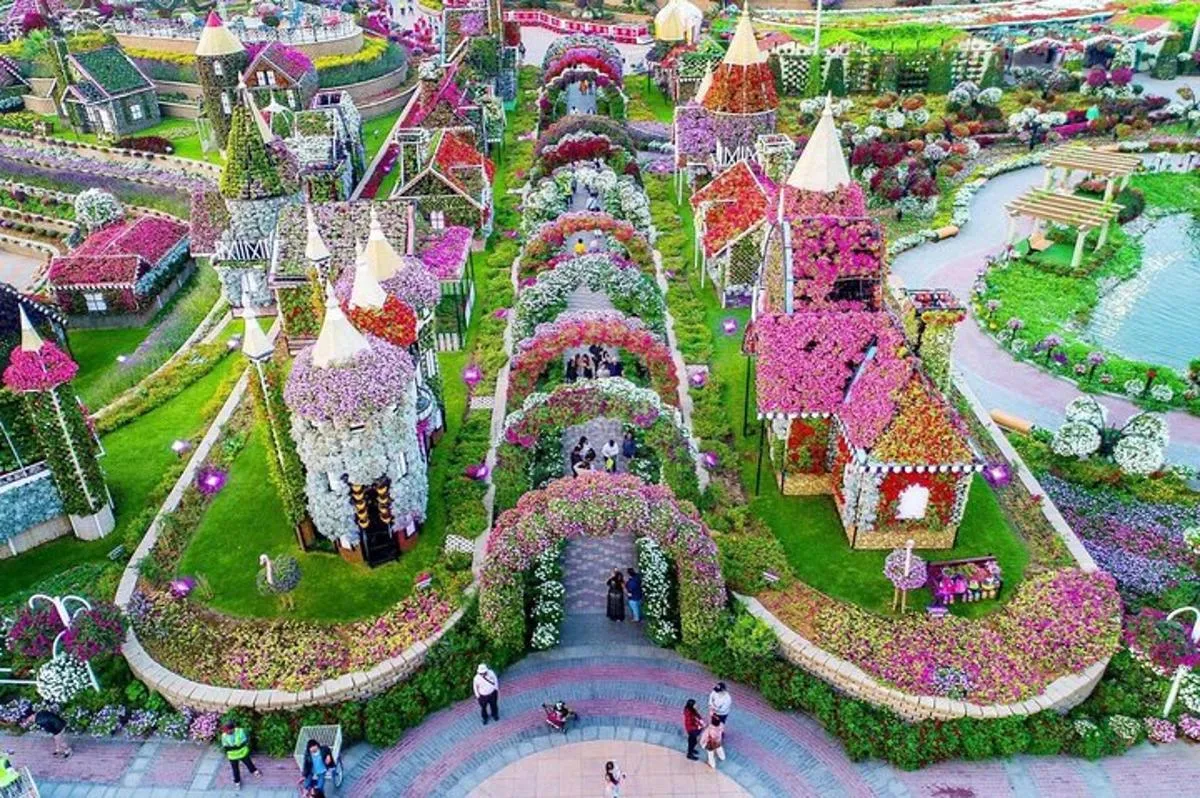 Image 6 of Global Village & Dubai Miracle Garden with Transfers
