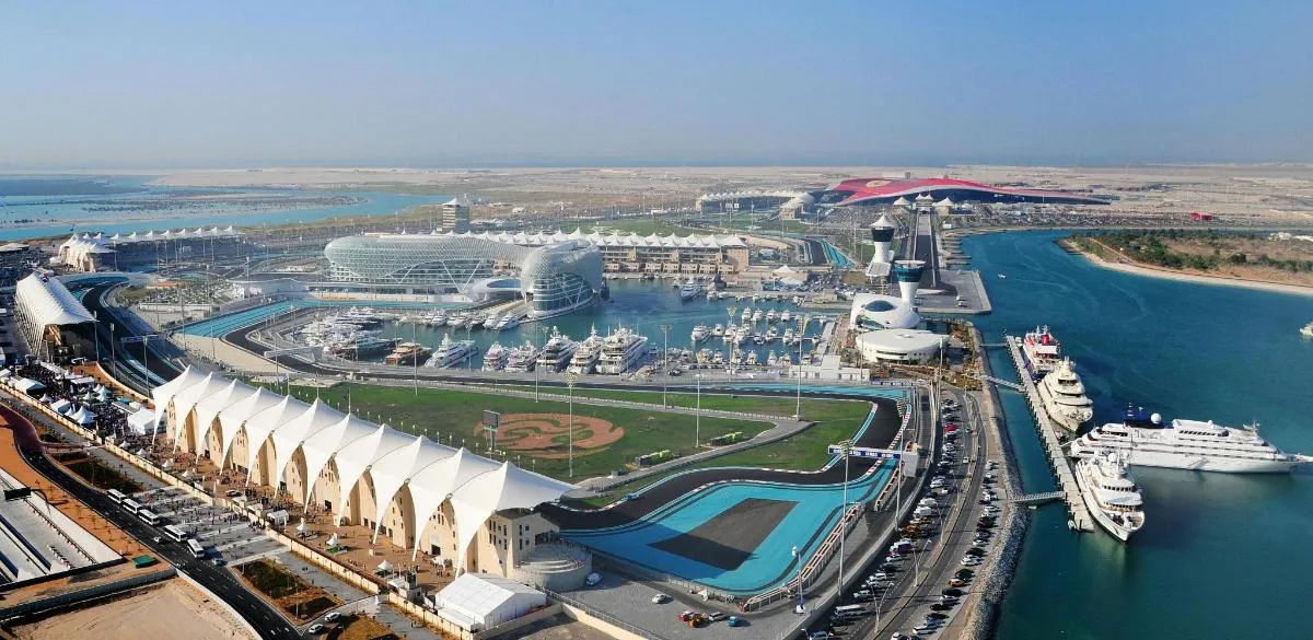 Image 4 of Guided Abu Dhabi City Tour