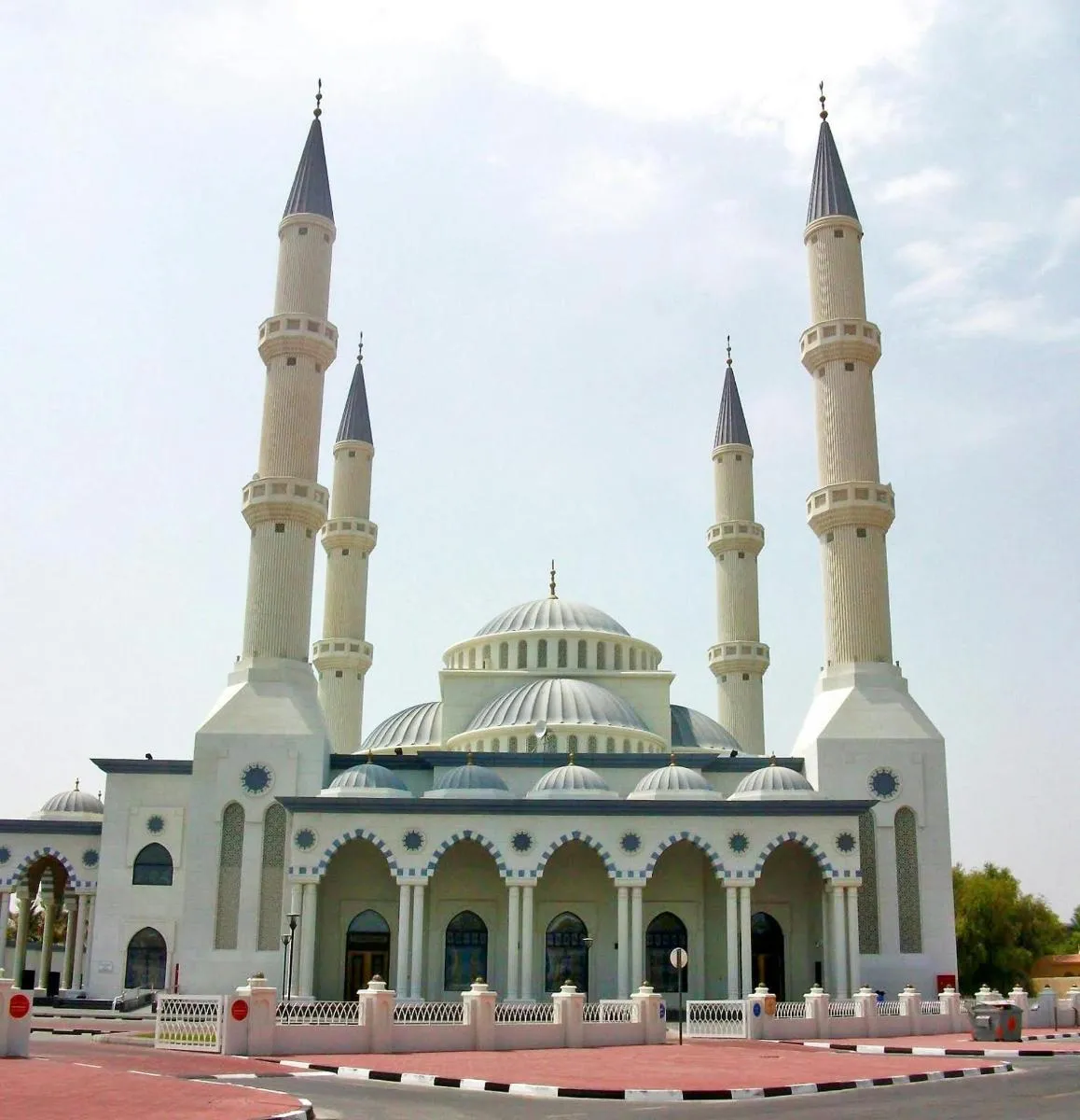 Image 5 of Half-day City Tour and AlFarooq Mosque Visit