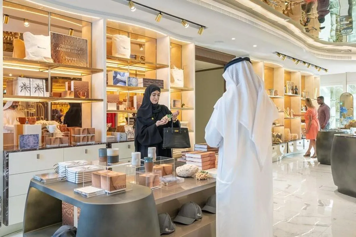 Image 3 of Inside Burj Al Arab Dubai Guided Tour with Experience Package