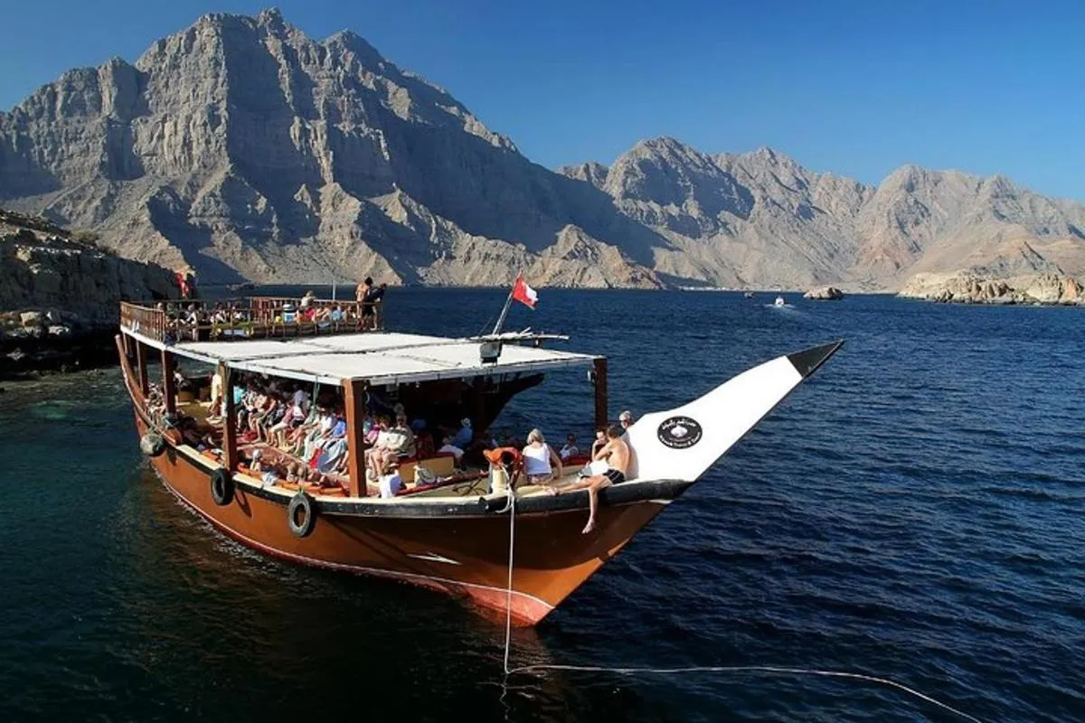 Image 5 of Musandam Dibba Cruise with Buffet Lunch