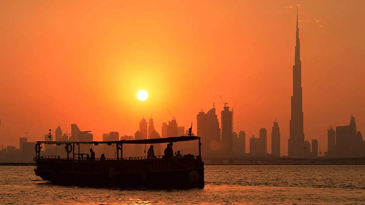 Image 0 of One-hour Abra Ride and Sunset View of Burj Khalifa