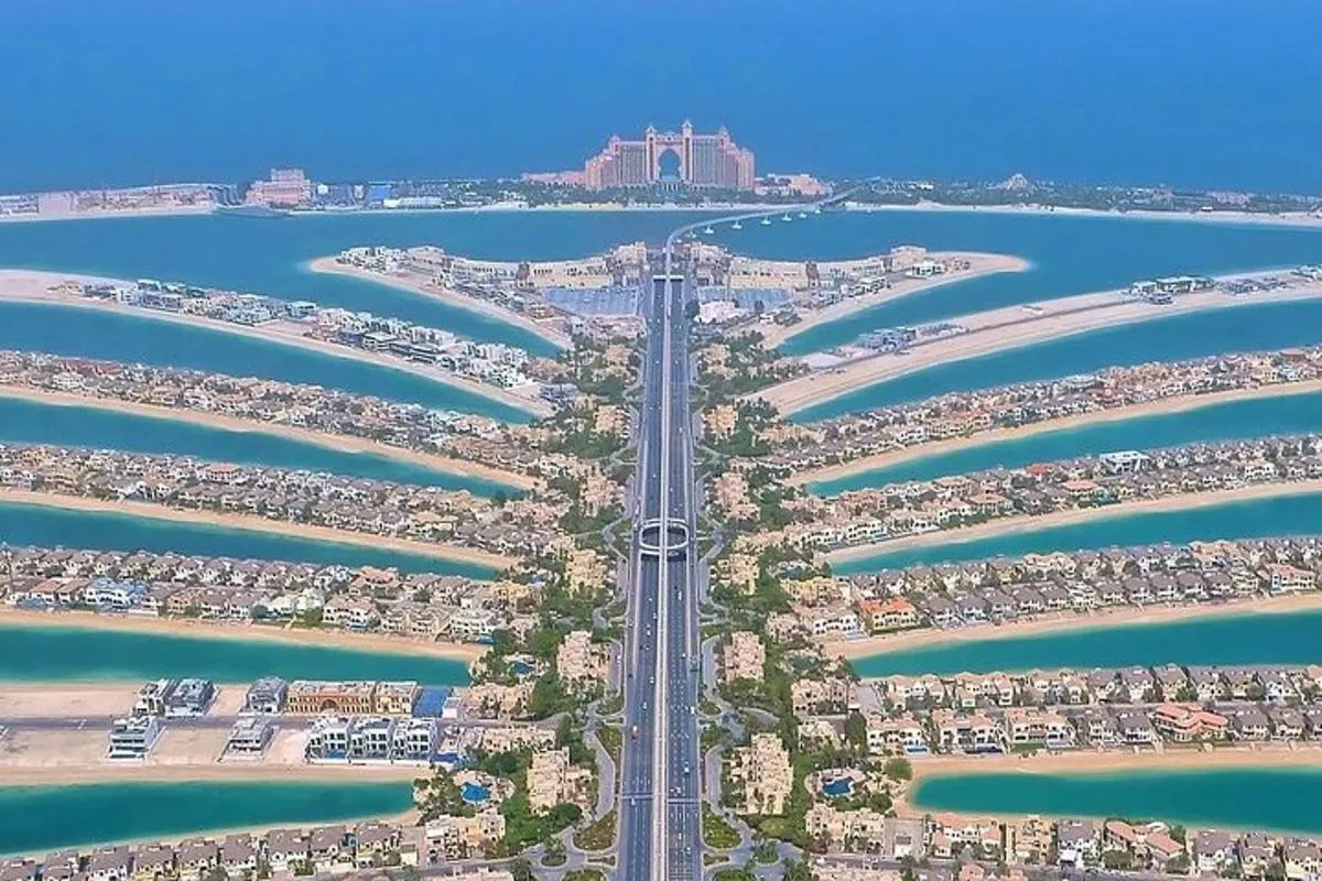Image 1 of Palm Jumeirah Island Tour with Revolving 360 view from The View at The Palm !