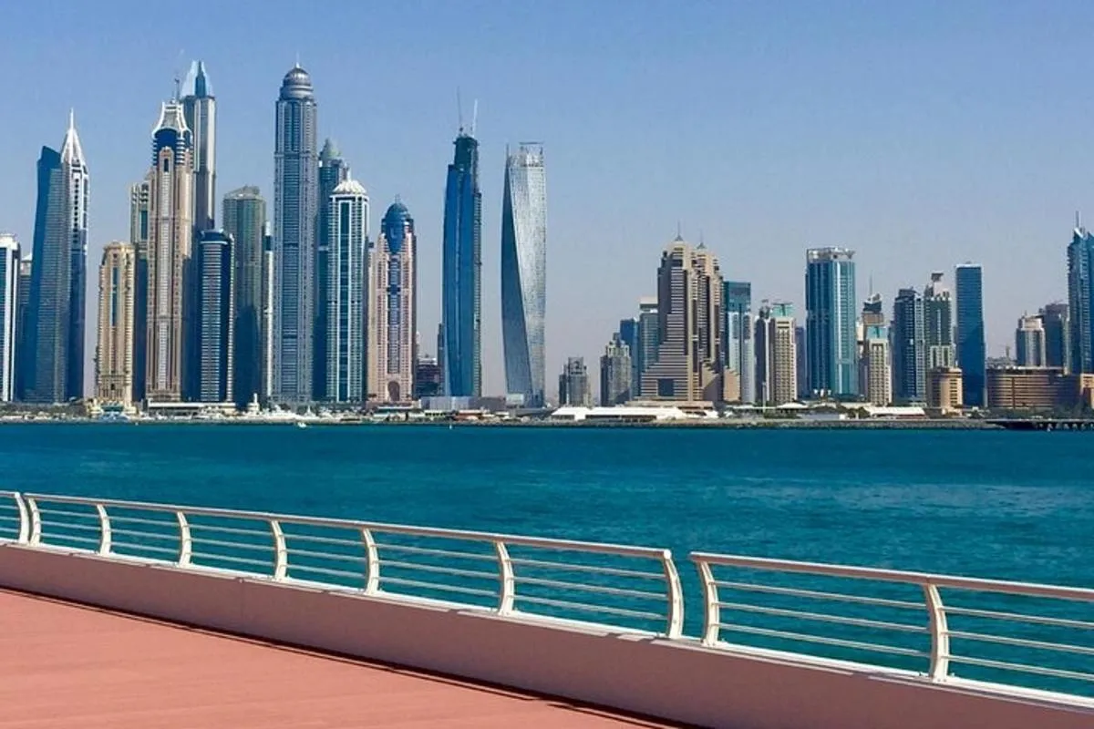 Image 4 of Palm Jumeirah Island Tour with Revolving 360 view from The View at The Palm !