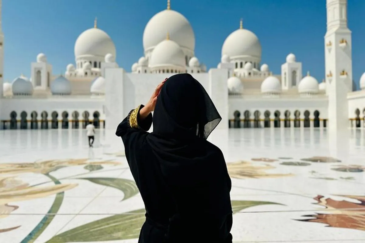 Image 6 of Private Abu Dhabi Full Day City Tour