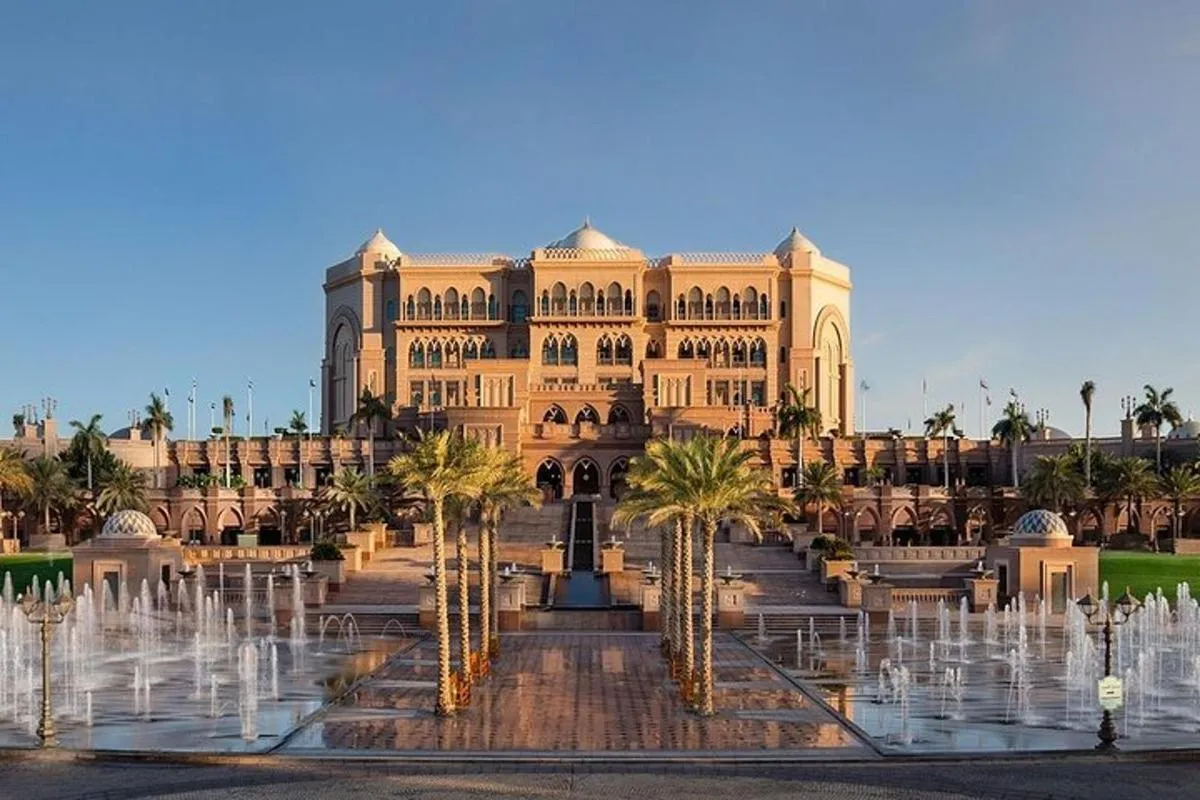 Image 2 of Private Abu Dhabi Tour – Exclusive Vehicle