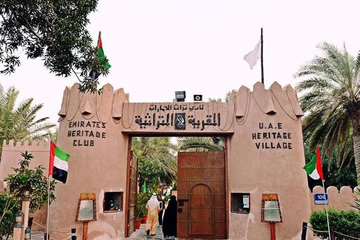 Image 5 of Private Abu Dhabi Tour – Exclusive Vehicle