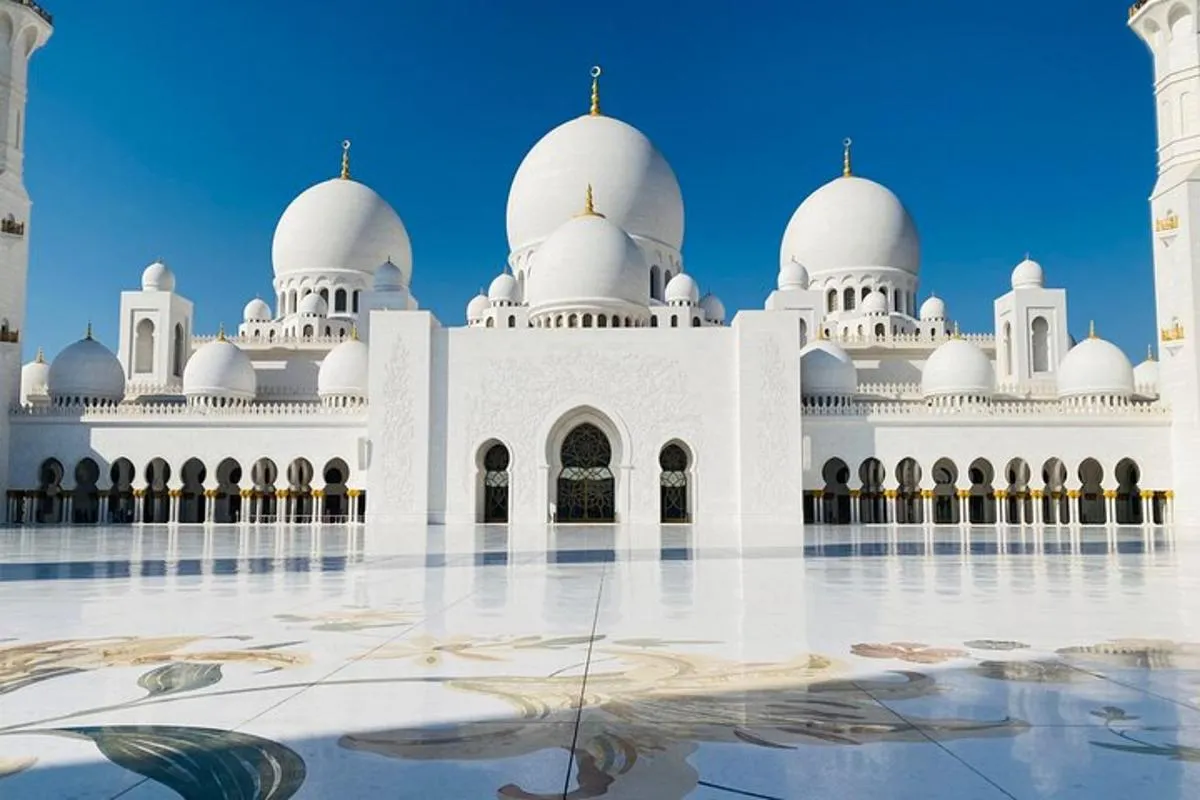 Image 5 of Private Full-Day Tour in Abu Dhabi