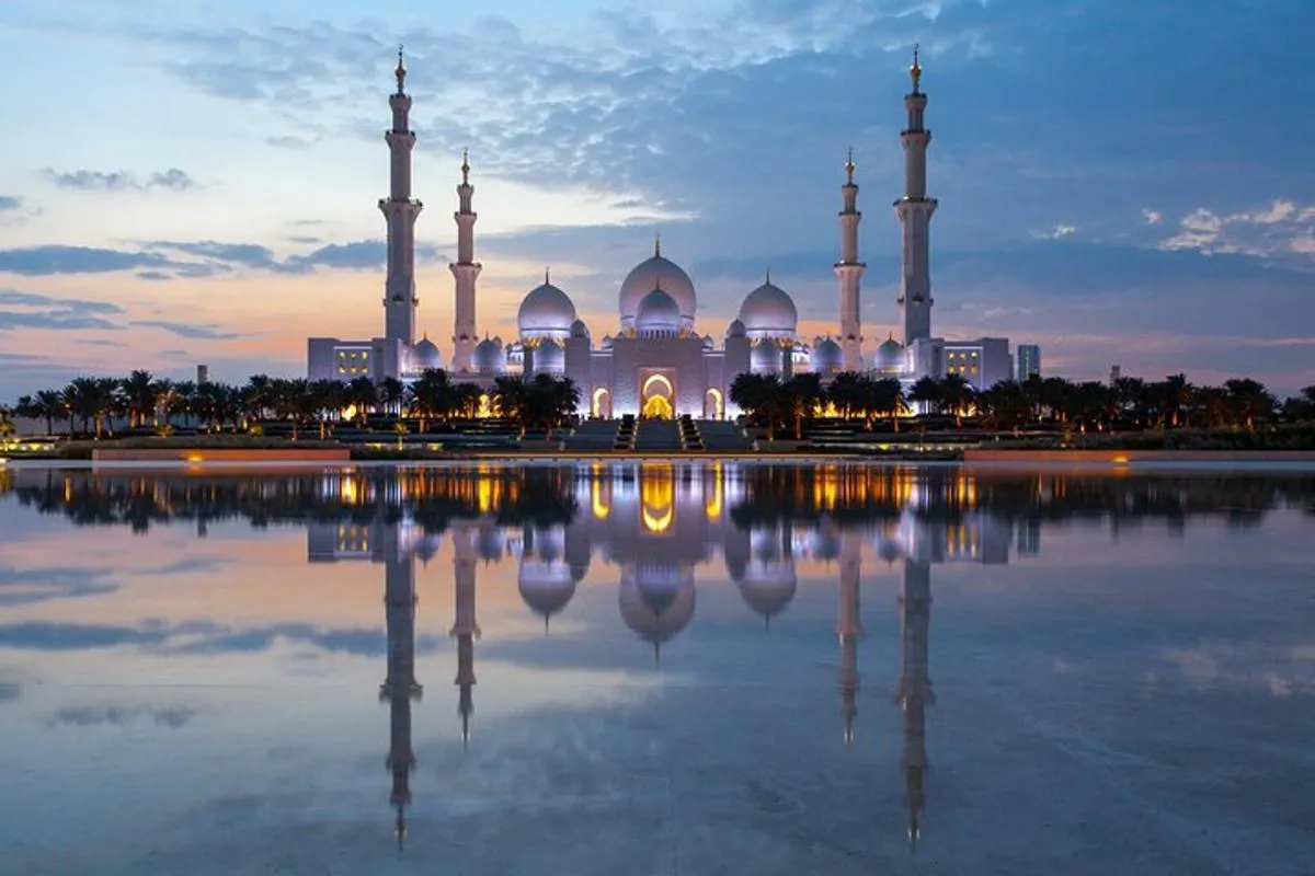 Image 1 of Private Guided Sheikh Zayed Grand Mosque Tour from Dubai
