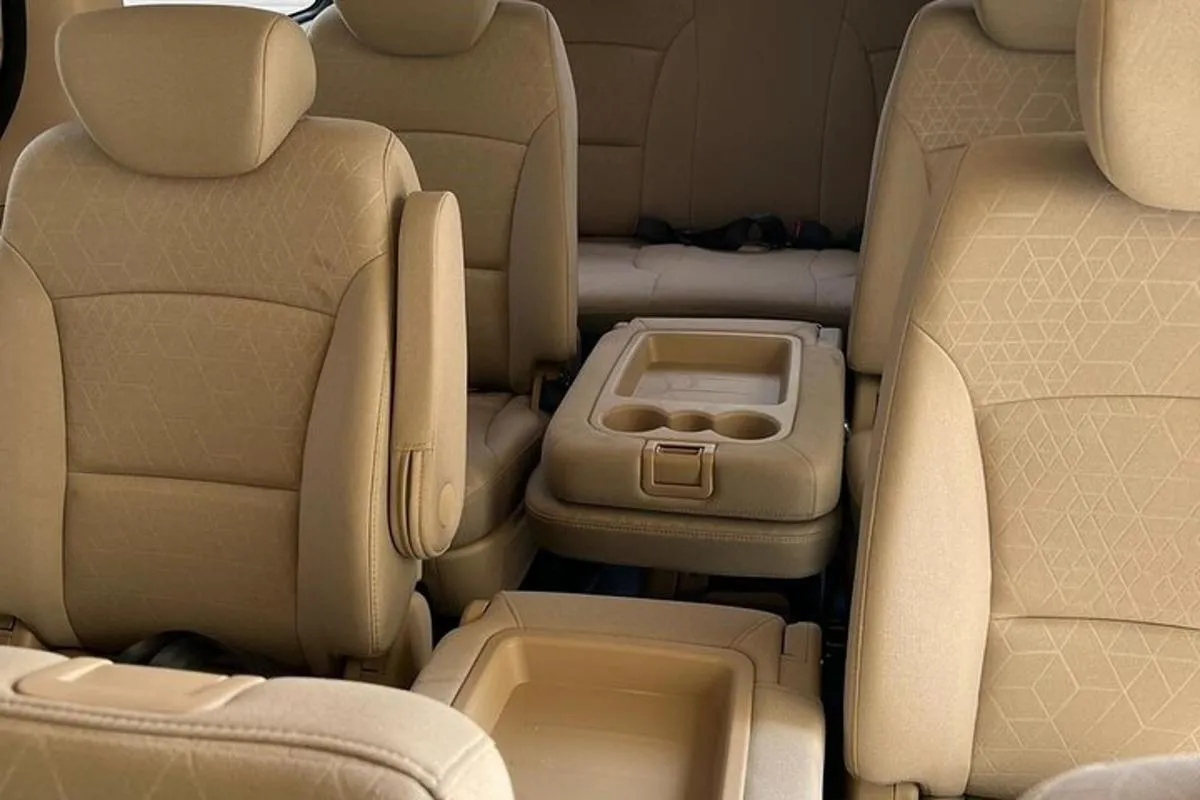 Image 3 of Private Minivan Arrival or Departure Transfer Dubai Airport DXB