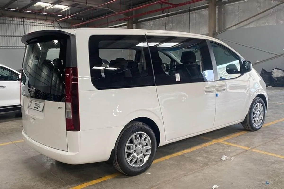 Image 6 of Private Minivan Arrival or Departure Transfer Dubai Airport DXB