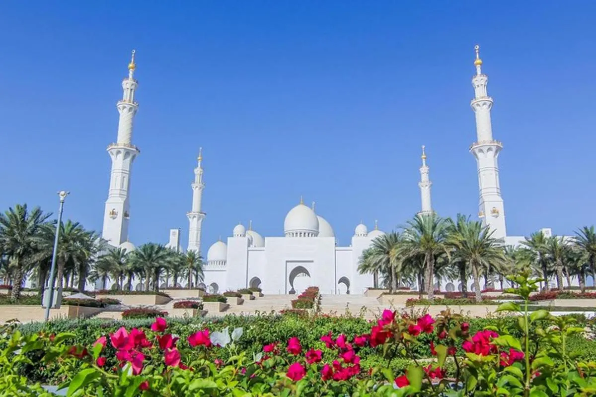 Image 0 of Private Tour: Abu Dhabi Full-Day City sightseeing with Transport from Dubai