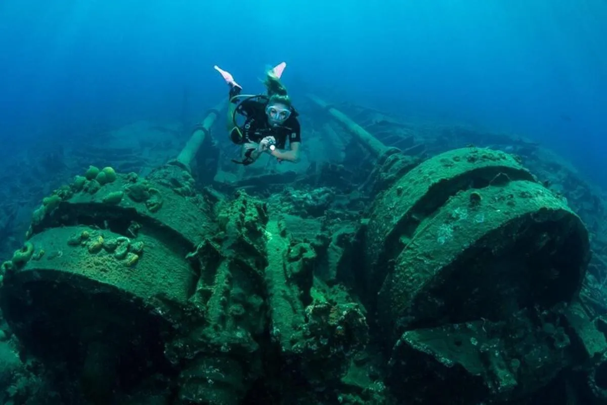 Image 2 of Scuba Diving at Jumeirah Dubai with Private Transfer