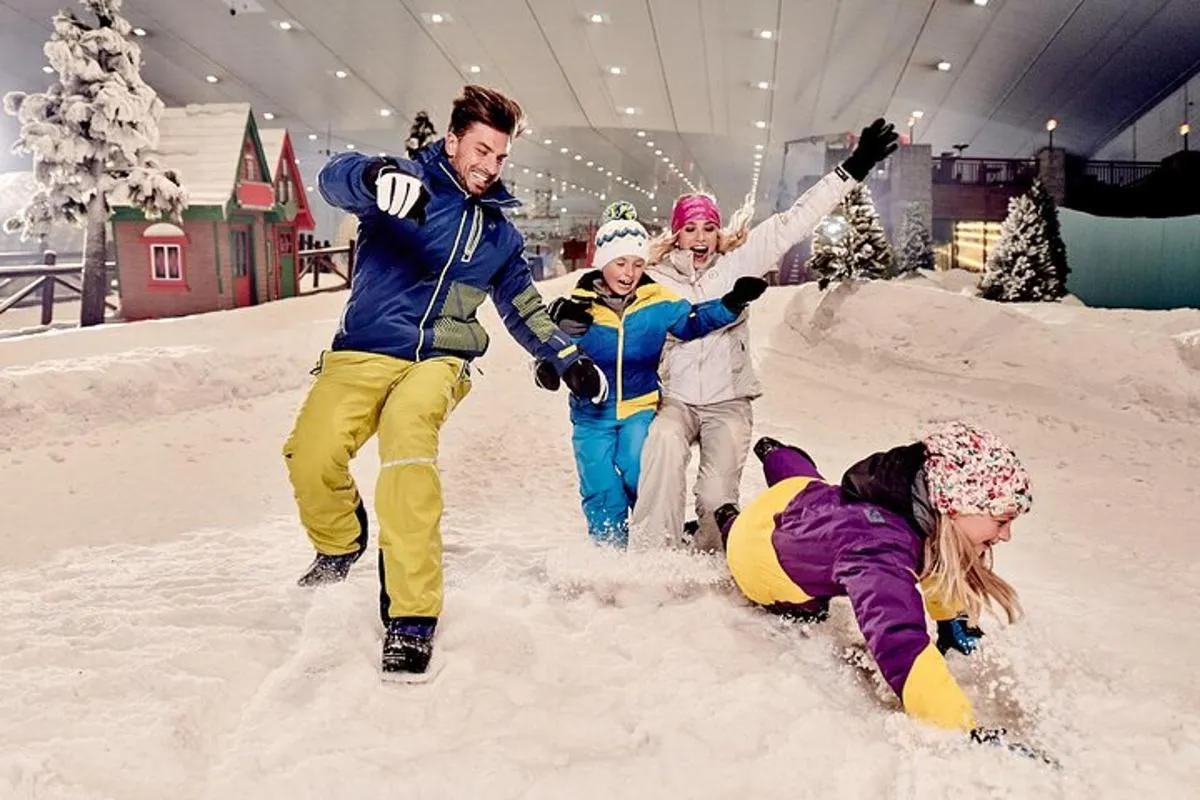 Image 3 of Ski Dubai Classic Pass Admission Ticket Full Day