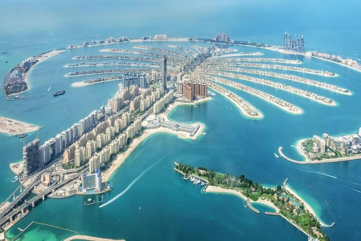 Image 2 of Snapshot Tour of Dubai includes photo stop at Atlantis & Madinath Jumeirah