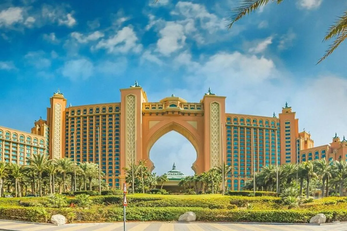 Image 3 of Snapshot Tour of Dubai includes photo stop at Atlantis & Madinath Jumeirah
