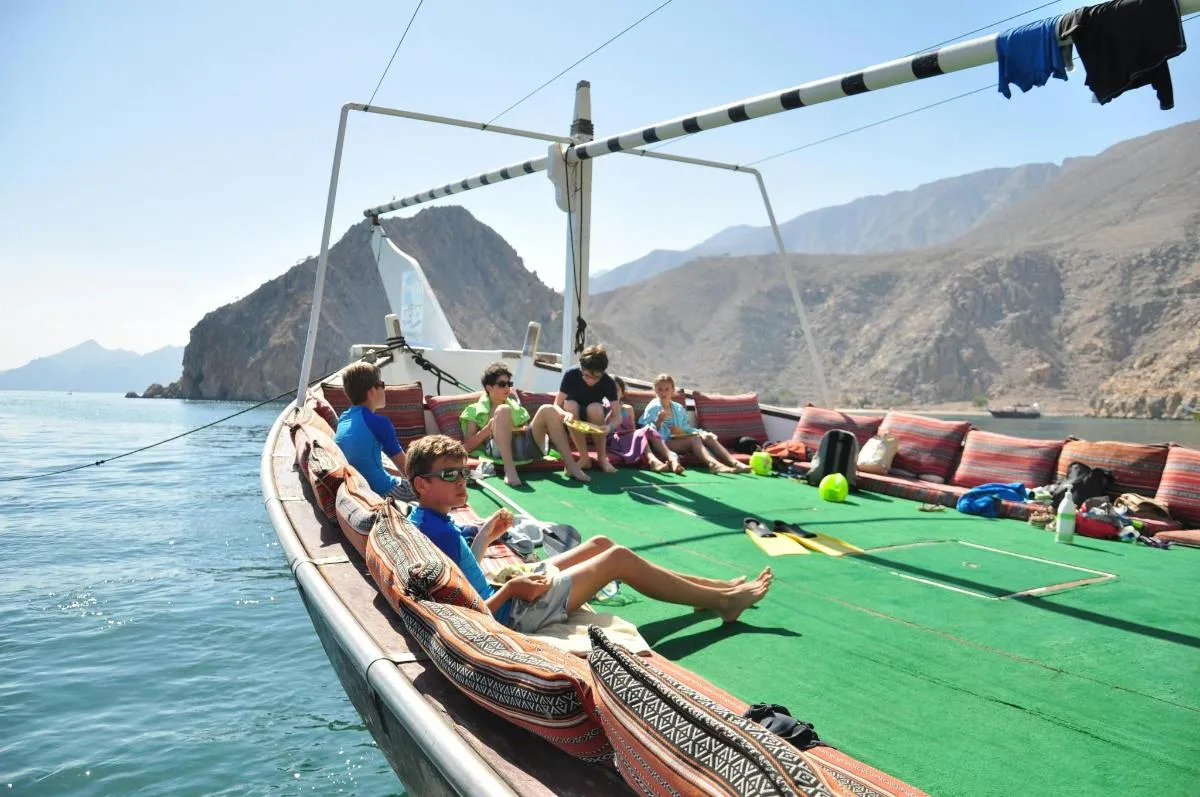 Snorkelling and Dhow Cruise in Fujairah Dibba