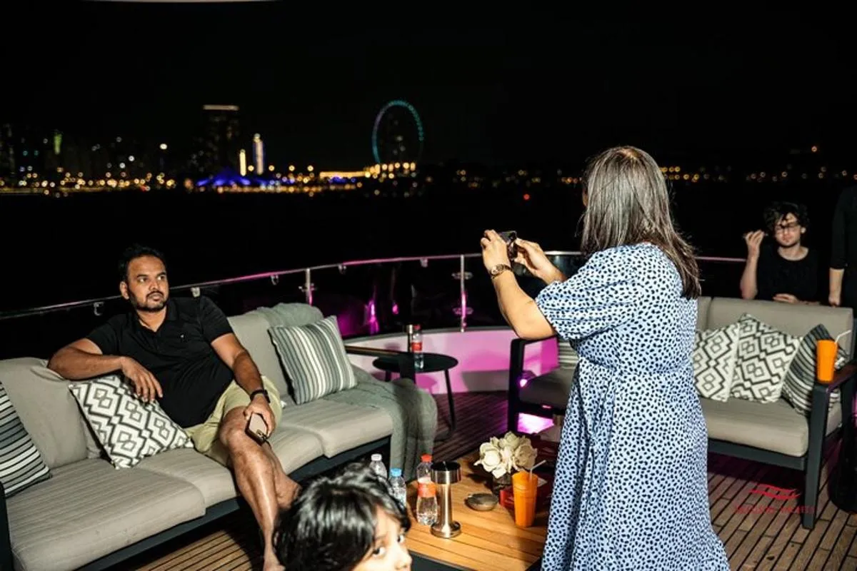 Image 6 of Superyacht Experience in Dubai with Dinner and Live Music