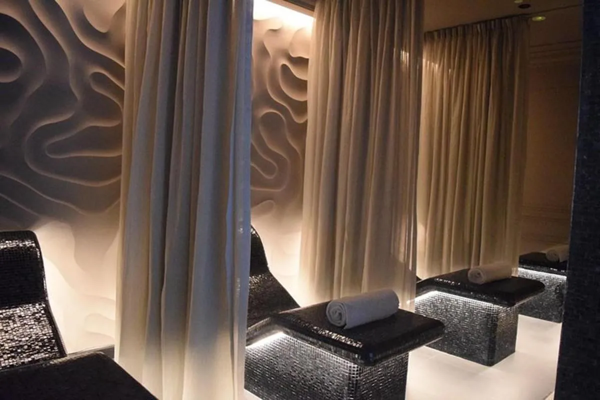 Image 3 of Versace Sleep Treatment with Gold Cappuccino Experience