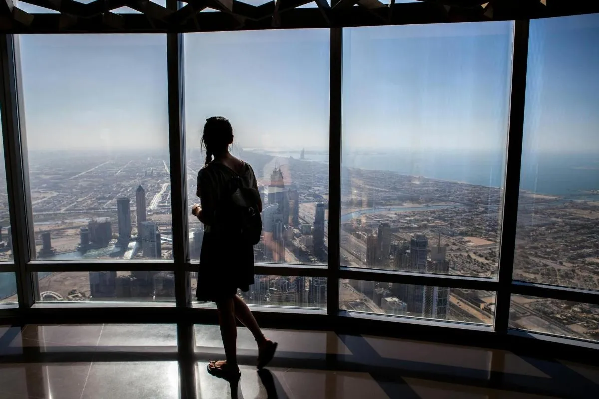 Image 2 of Visit to the Burj Khalifa with afternoon tea at Al Bayt