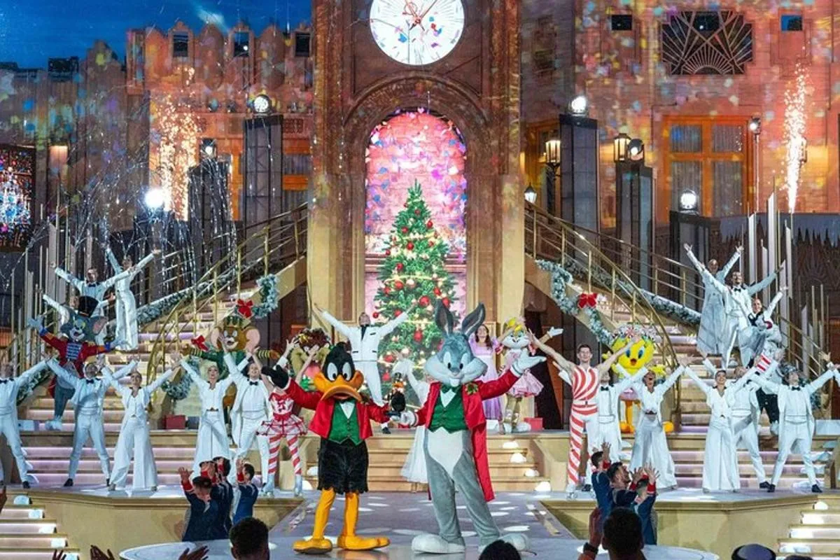 Image 3 of Yas Island Multiple Theme Park Tickets