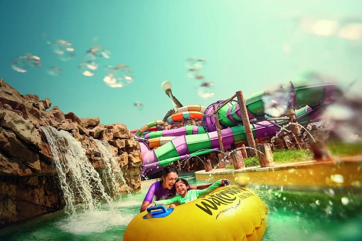 Image 3 of Yas Island Three Parks Three-day Pass