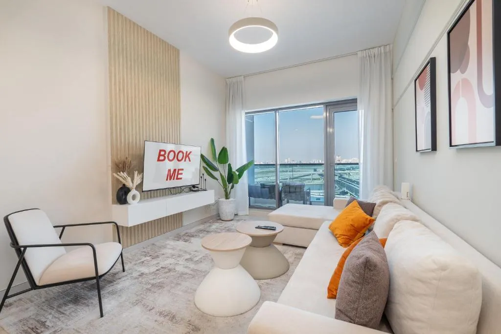 2-Bedroom Oasis with Hotel-Quality Comfort in Business Bay Perfect for 4