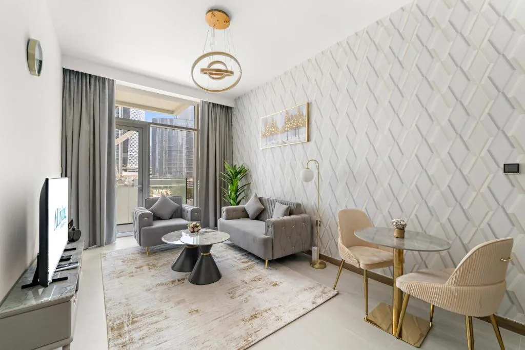 A Living Modern 1BR Oasis in Missoni Tower-211