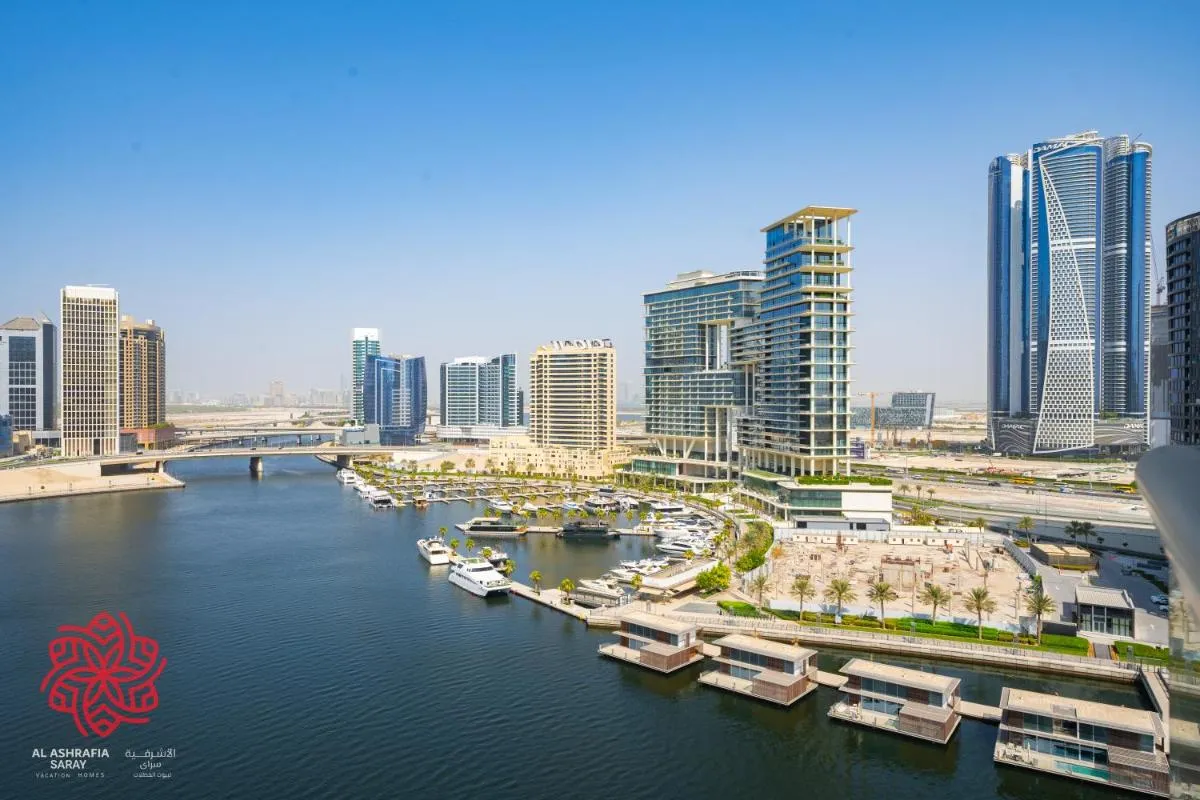Alashrafia Saray- Waterfront 3 BDR apartment Business Bay - 3