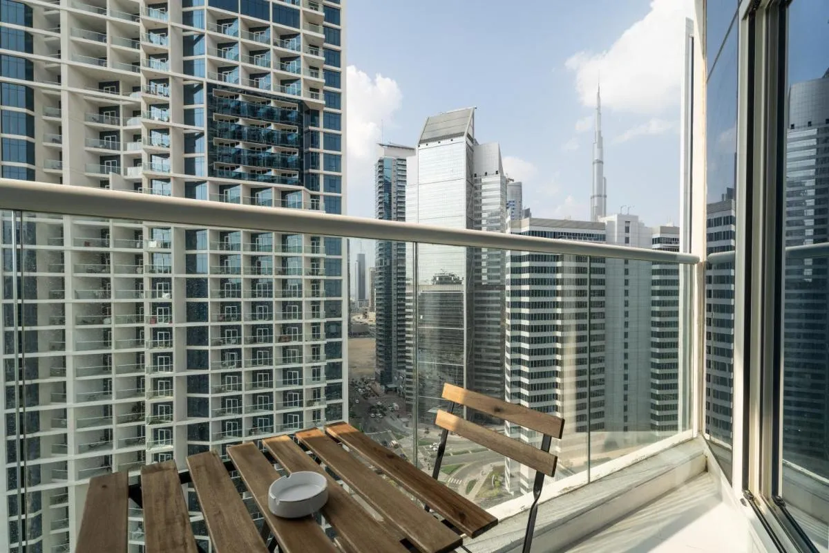 Aliving Luxurious Studio Damac Maison Prive 1615 - 2