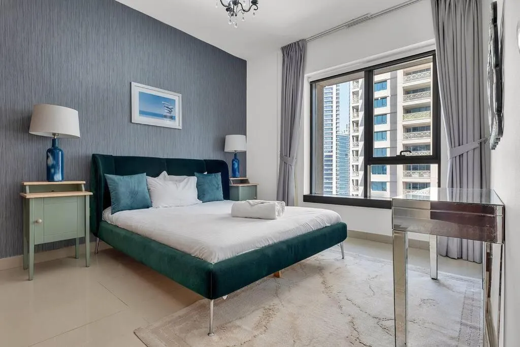 Bellavista 1 Bedroom Full Burj Khalifa View 29 Boulevard Downtown Dubai - 2