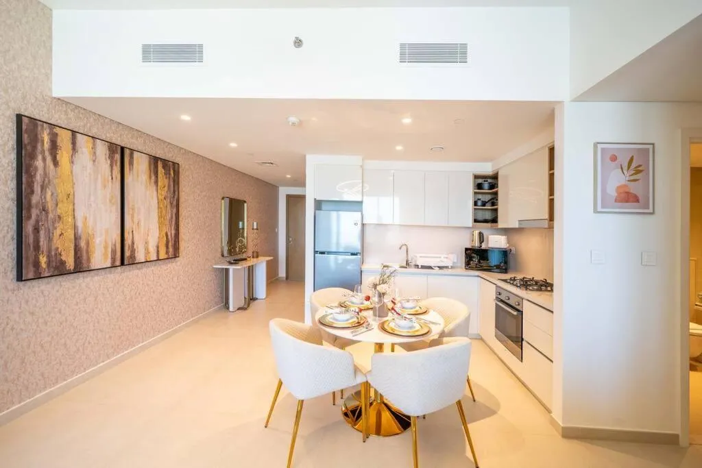 BrandNew & Sophisticated 1BR Apartment in Downtown - 3
