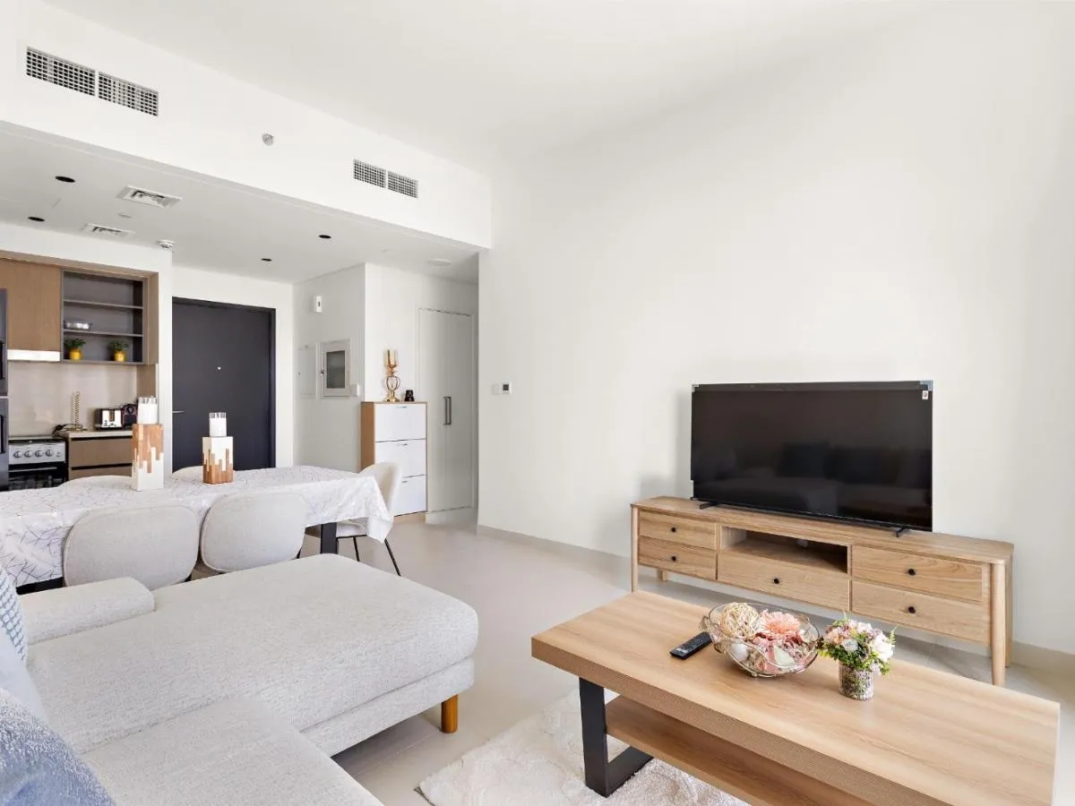 Breathtaking 1 Bed Room With Full Burj Khalifa and Fountain View- Burj Crown - 3